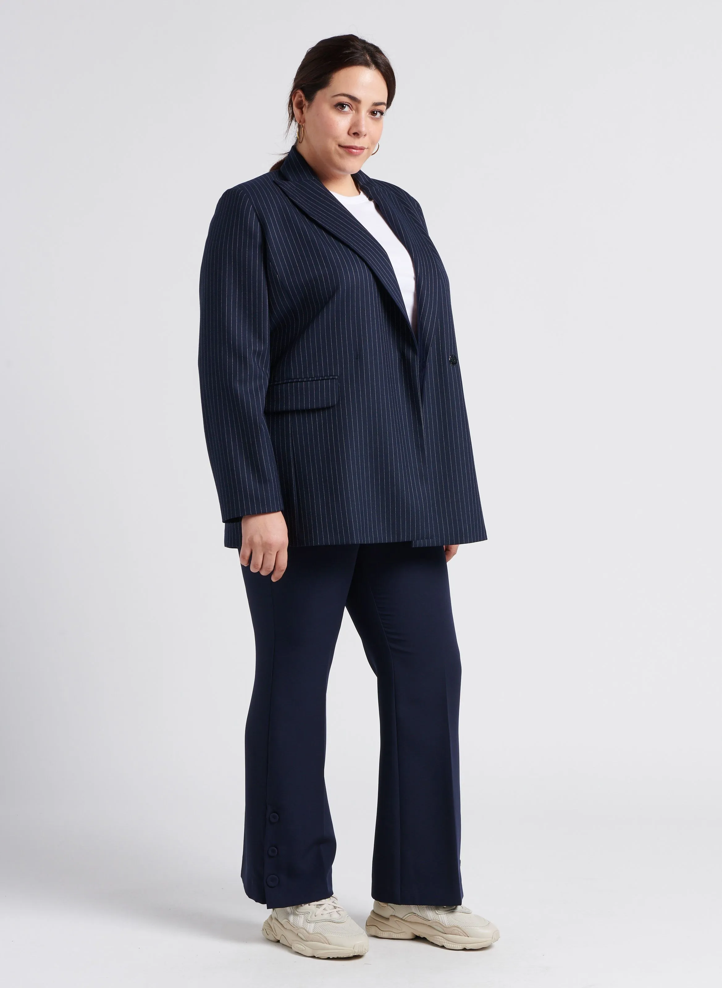 CAMILLA - Chaqueta de rayas con cuello sastre en azul