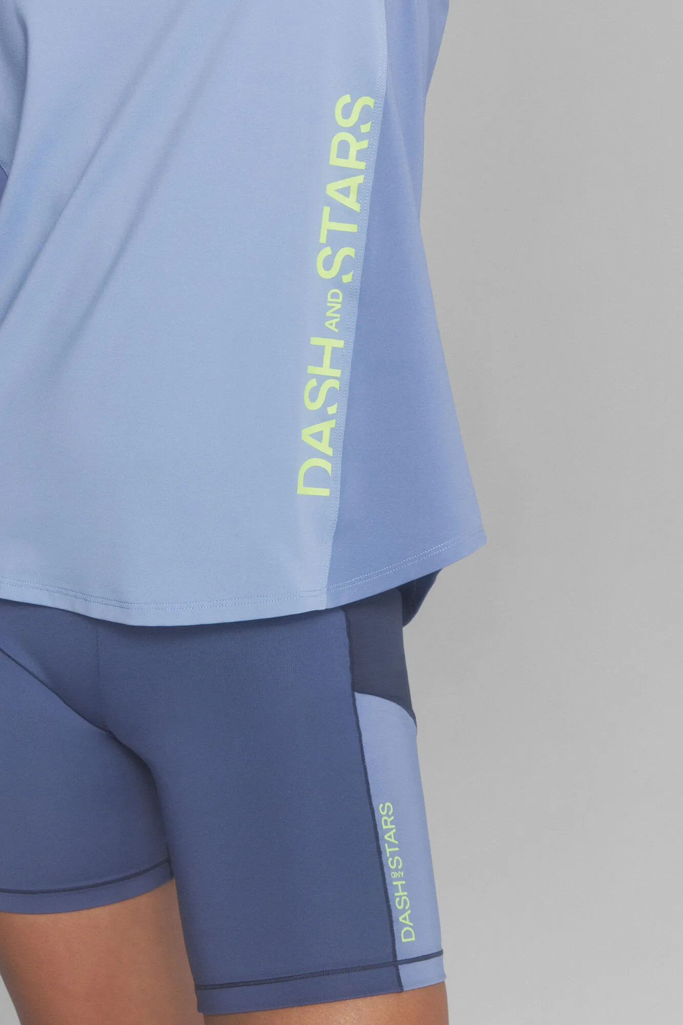 Dash and Stars Camiseta sin mangas tejido técnico azul